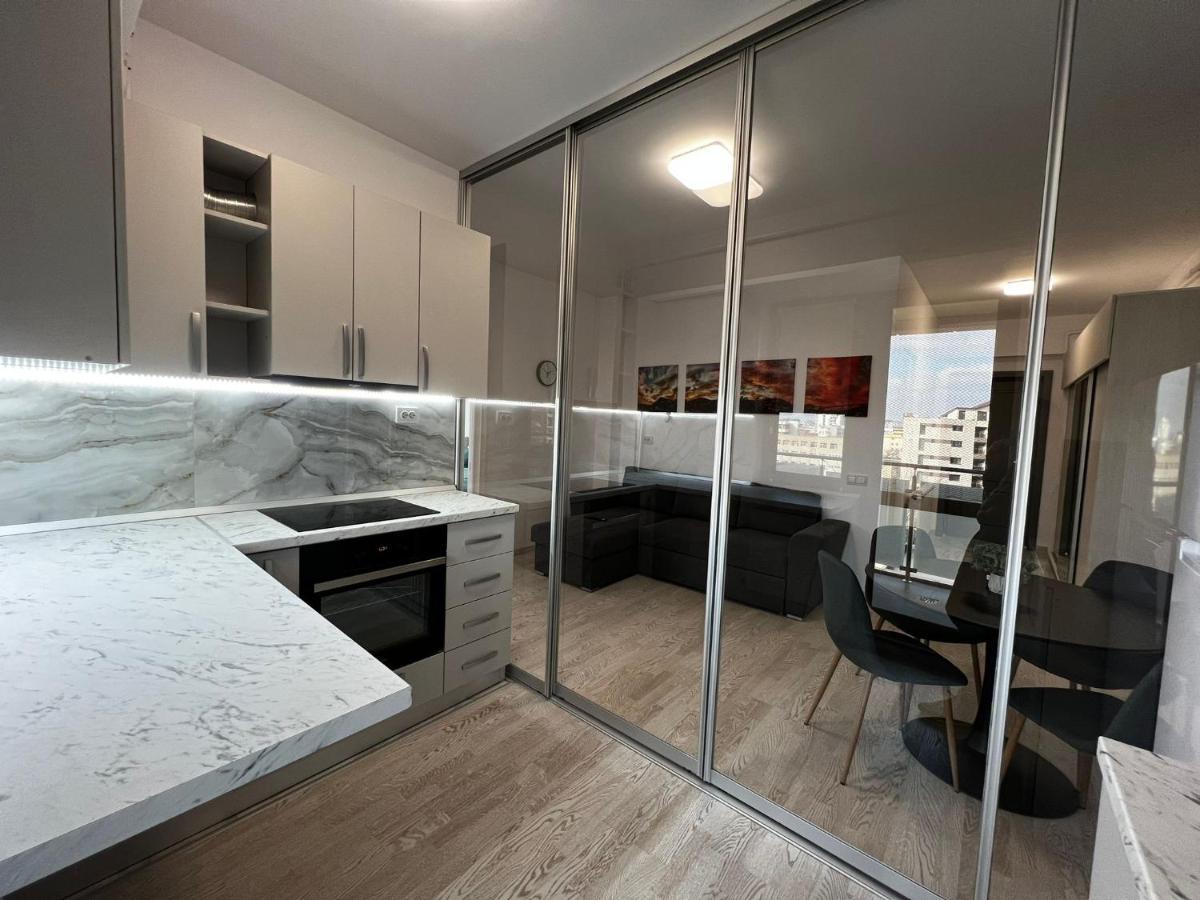 Cozy Apartments - City Center Iasi Esterno foto