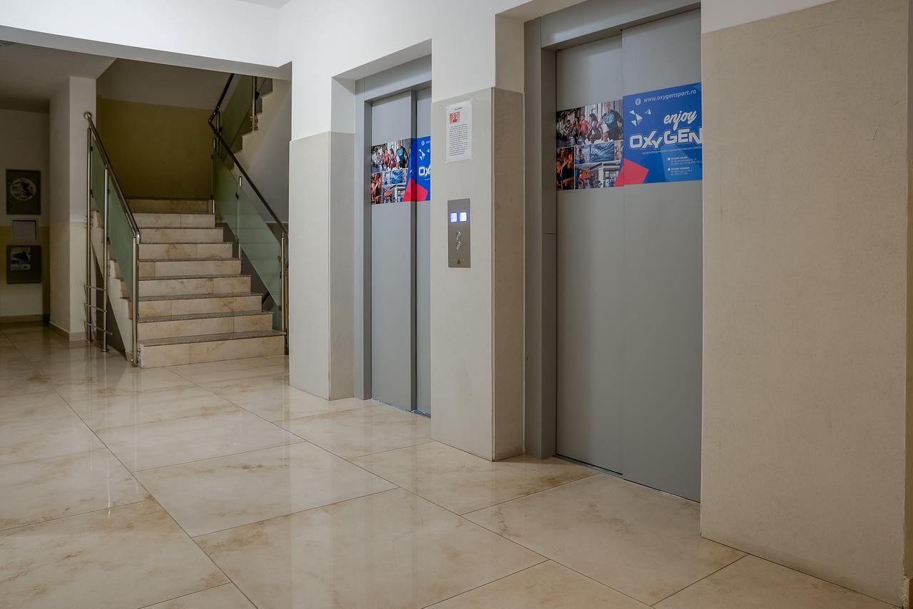Cozy Apartments - City Center Iasi Esterno foto